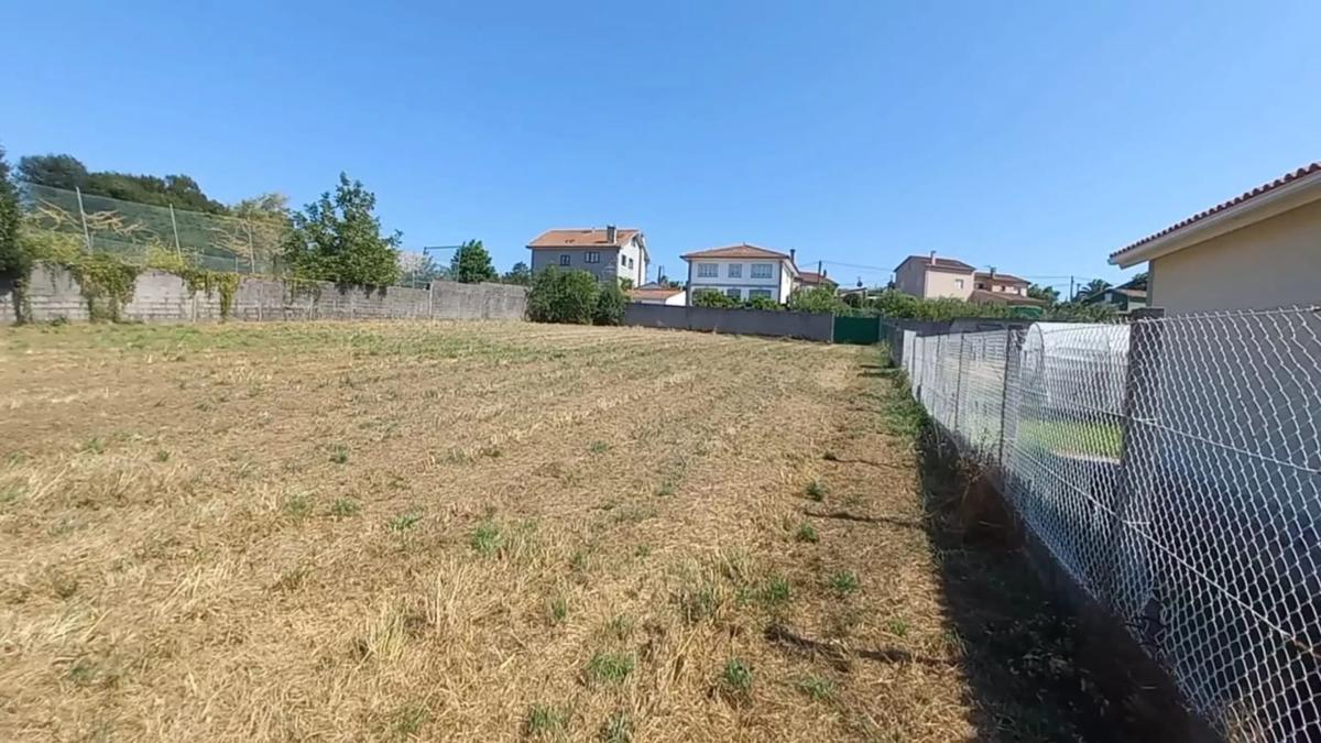 Terreno en venta en Ames, A Coruña photo 4