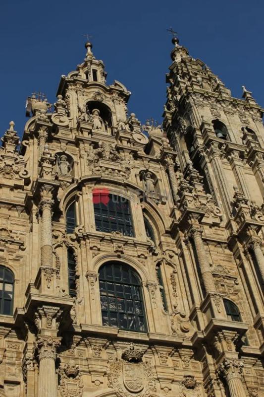 Terreno en venta en Santiago de Compostela, A Coruña photo 1