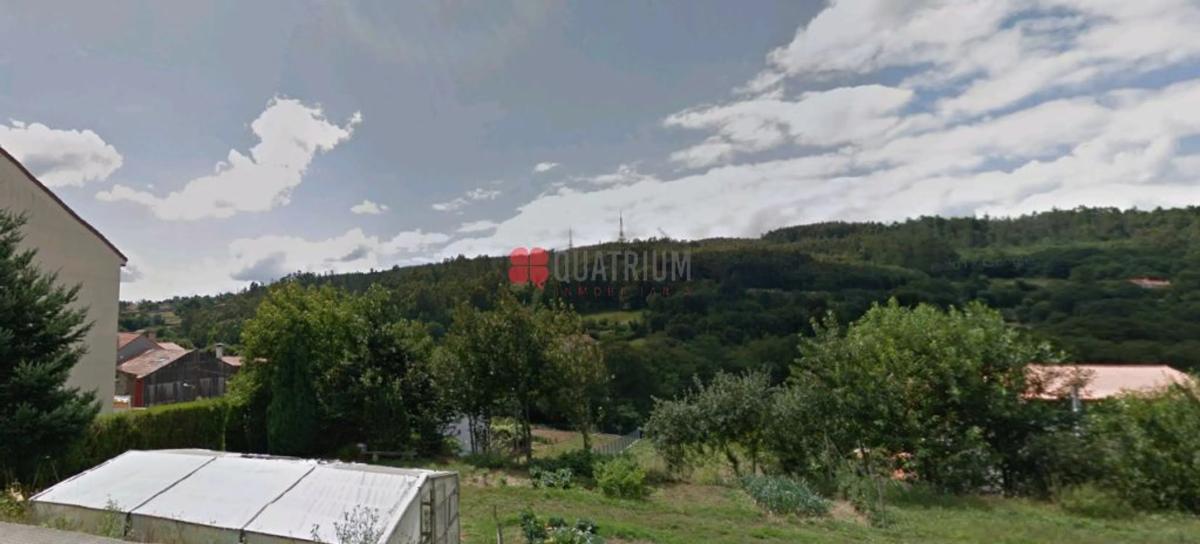 Terreno en venta en Santiago de Compostela, A Coruña photo 1