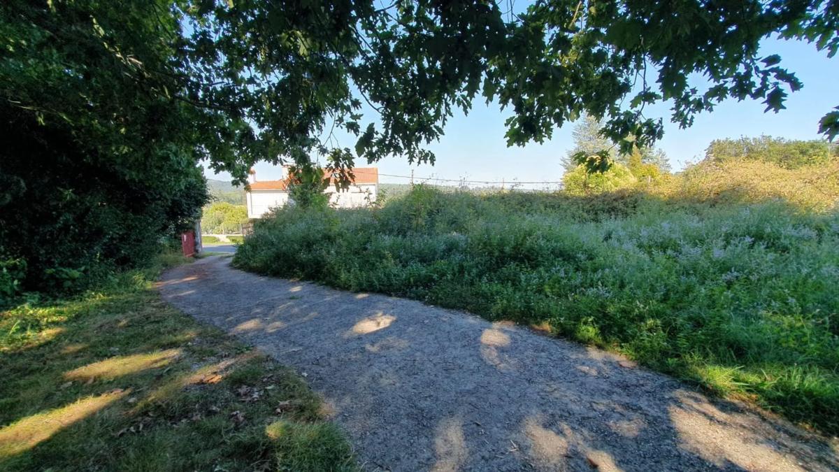 Terreno en venta en Santiago de Compostela, A Coruña photo 4