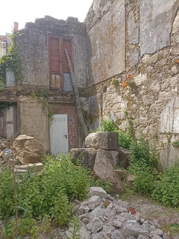 Terreno en venta en Santiago de Compostela, A Coruña photo 3