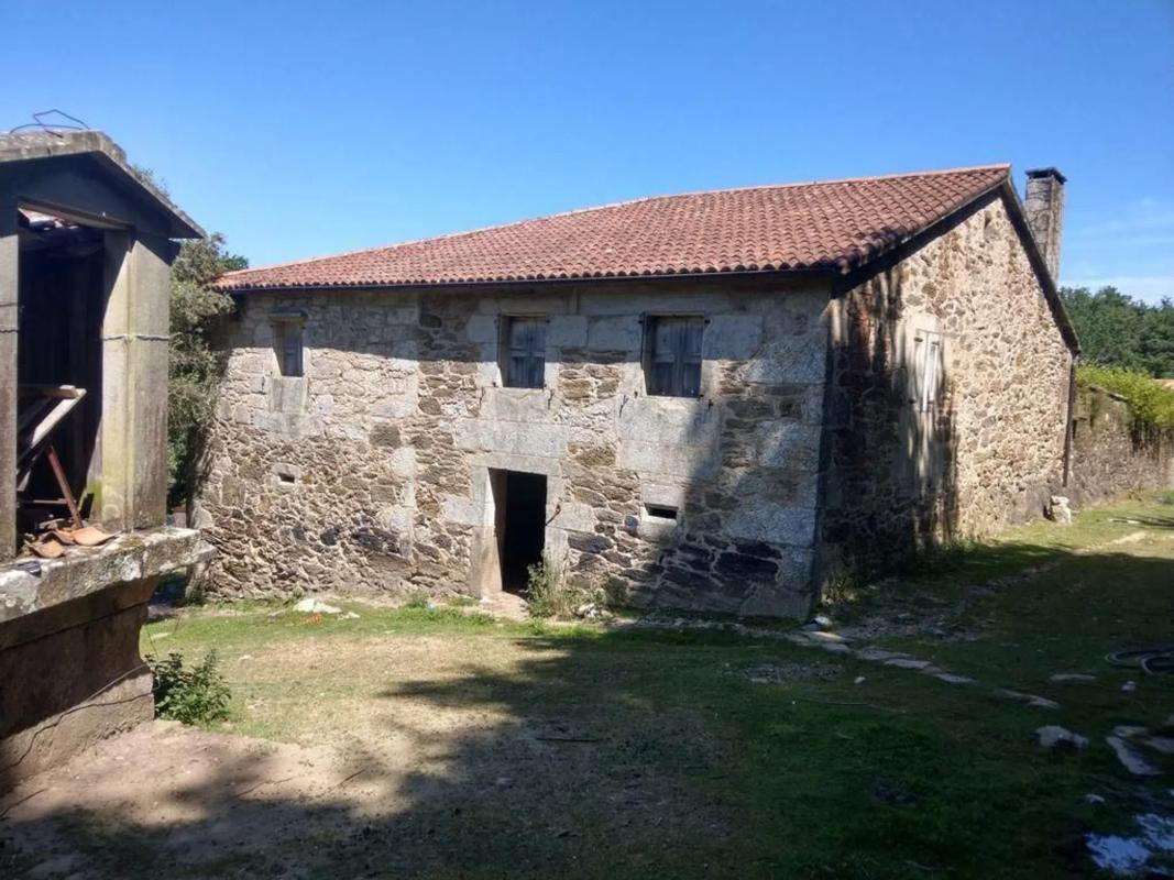 Terreno en venta en Vedra, A Coruña photo 3