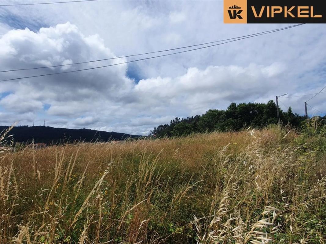 Terreno en venta en Santiago de Compostela, A Coruña photo 3