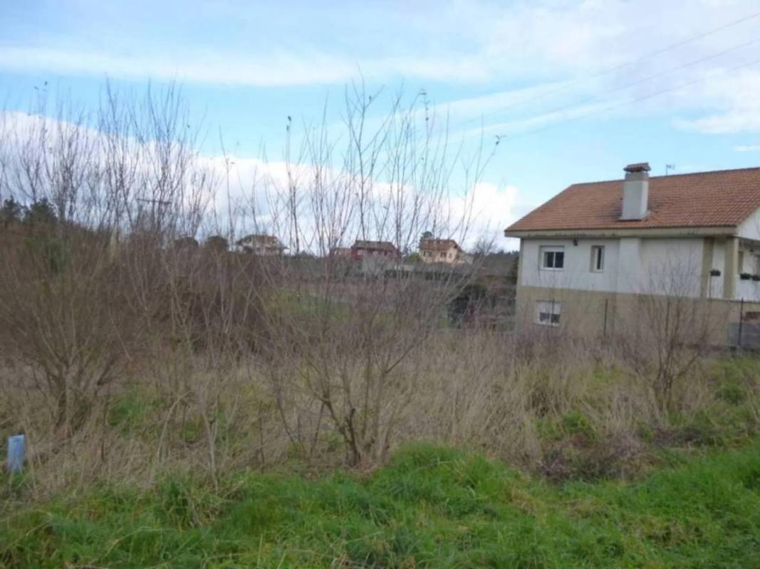 Terreno en venta en Teo, A Coruña photo 4