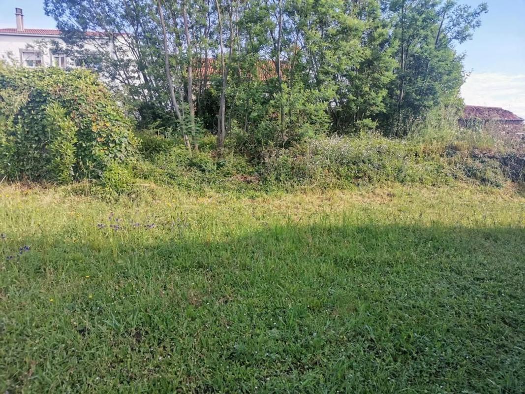 Terreno en venta en Santiago de Compostela, A Coruña photo 5