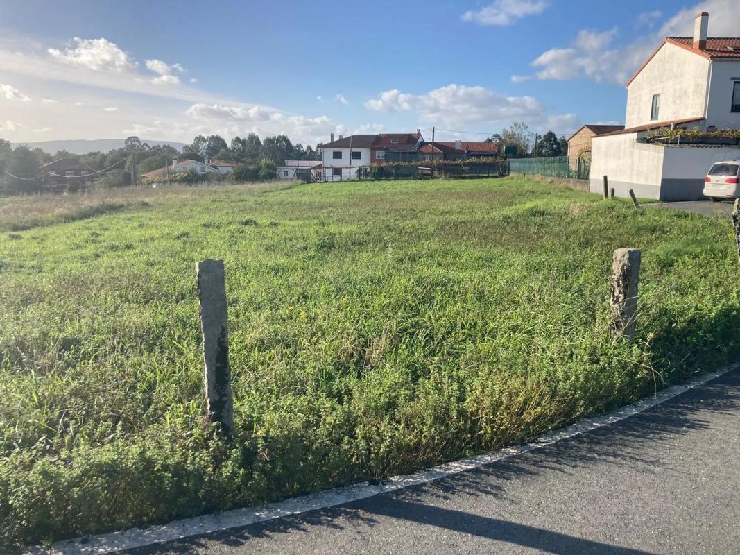 Terreno en venta en Teo, A Coruña photo 1