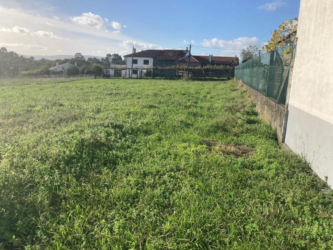 Terreno en venta en Teo, A Coruña photo 2