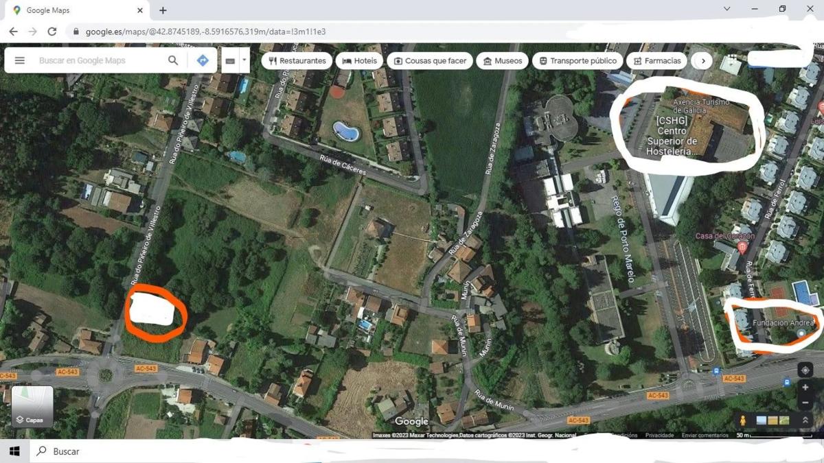 Terreno en venta en Santiago de Compostela, A Coruña photo 1