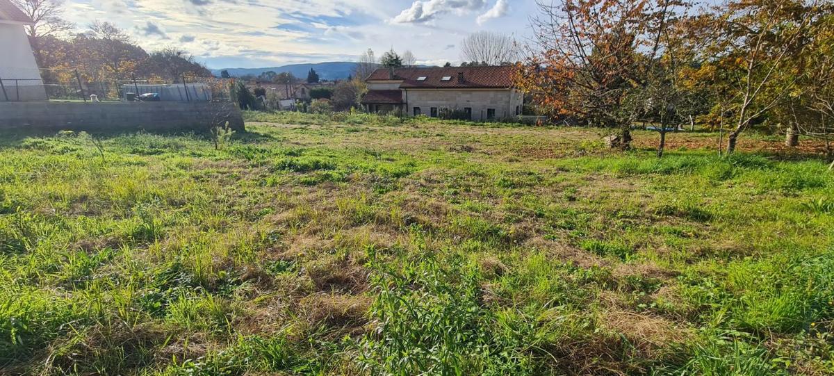 Terreno en venta en Ames, A Coruña photo 5