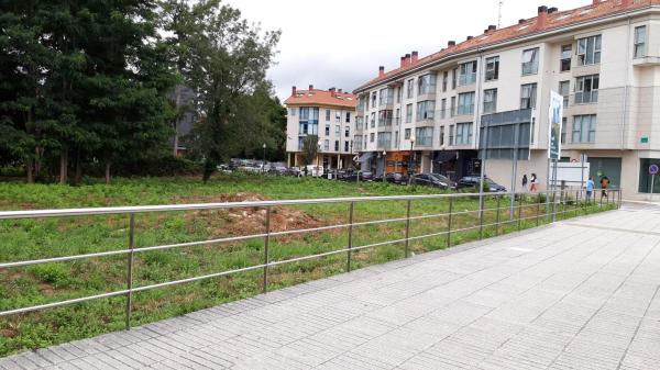 Terreno en avenida da Maía, 53 photo 2