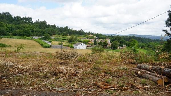 Terreno en Valiño, 2 photo 1
