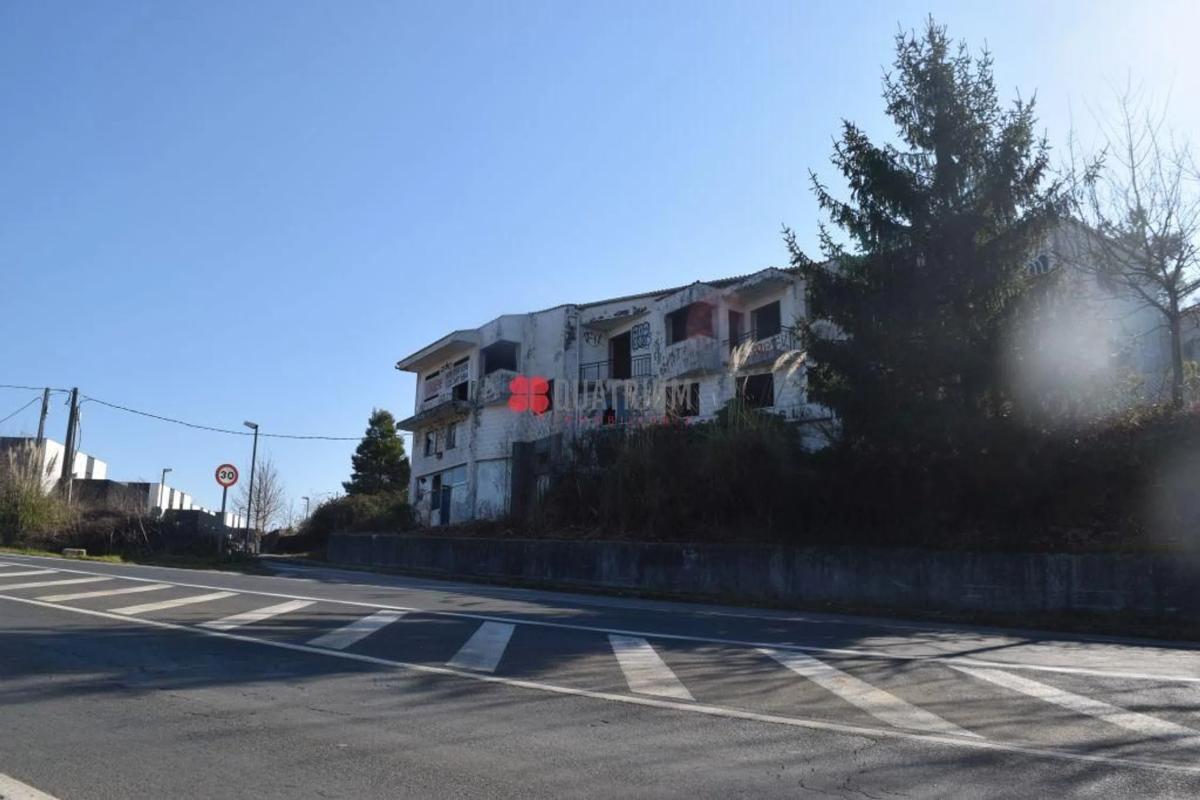 Land for sale in Santiago de Compostela, A Coruña photo 5