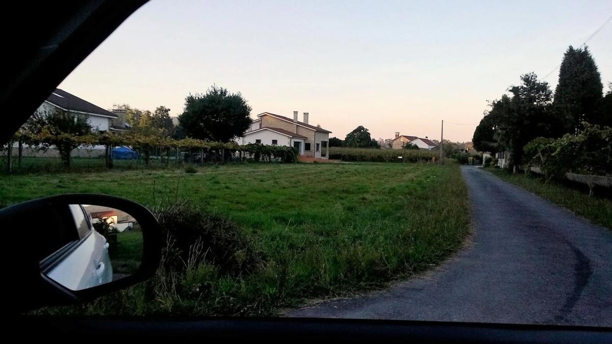 Land for sale in Kings, A Coruña photo 1