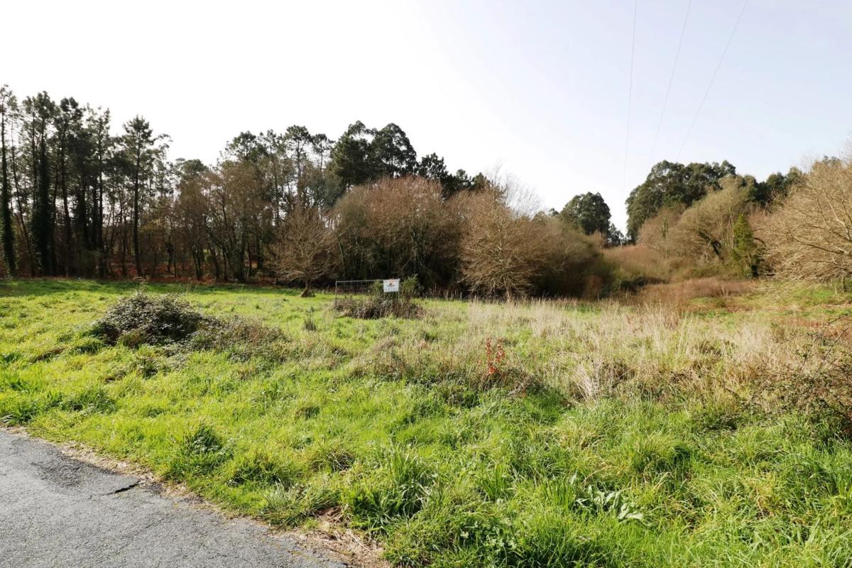 Terreno en venta en Brion, A Coruña photo 3