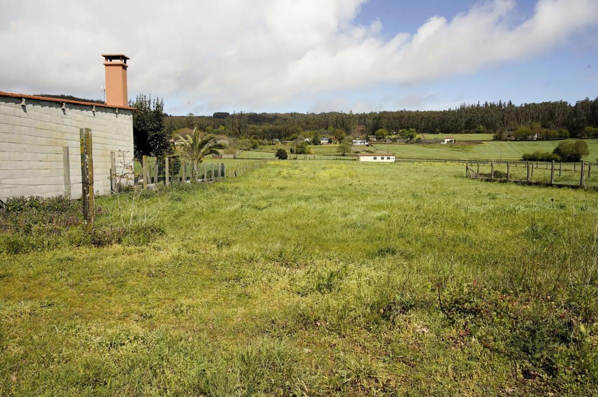 Terreno en venta en Boqueixon, A Coruña photo 5