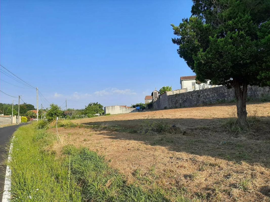 Terreno en venta en Teo, A Coruña photo 4