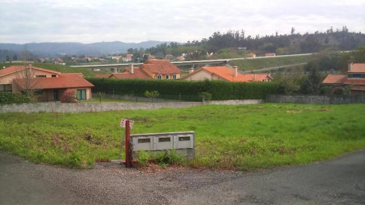 Terreno en venta en Ames, A Coruña photo 2