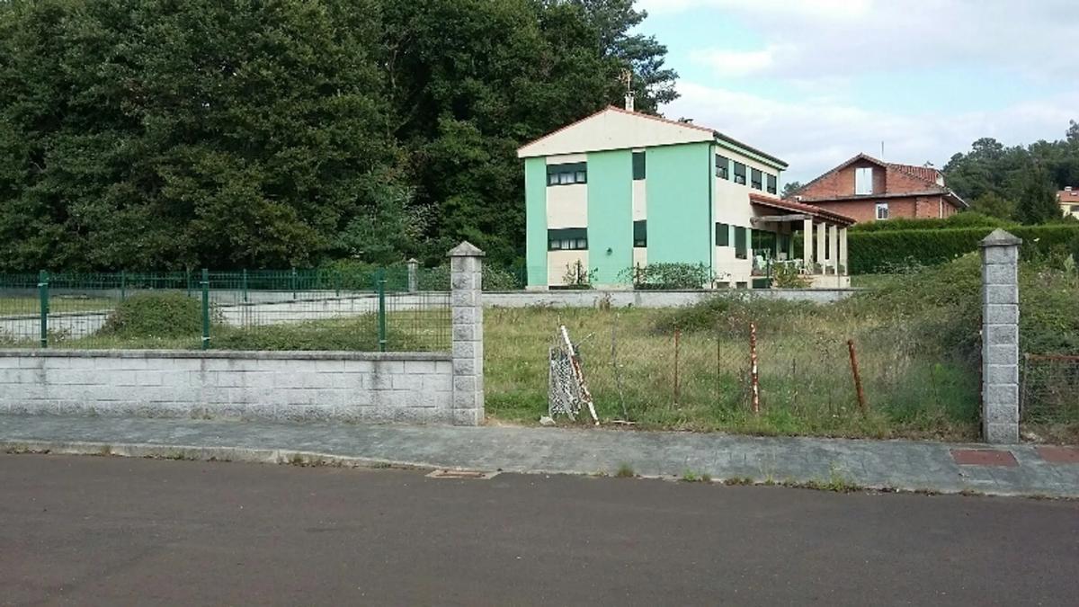 Участок земли на продажу в Эймс, Ла-Коруня photo 2