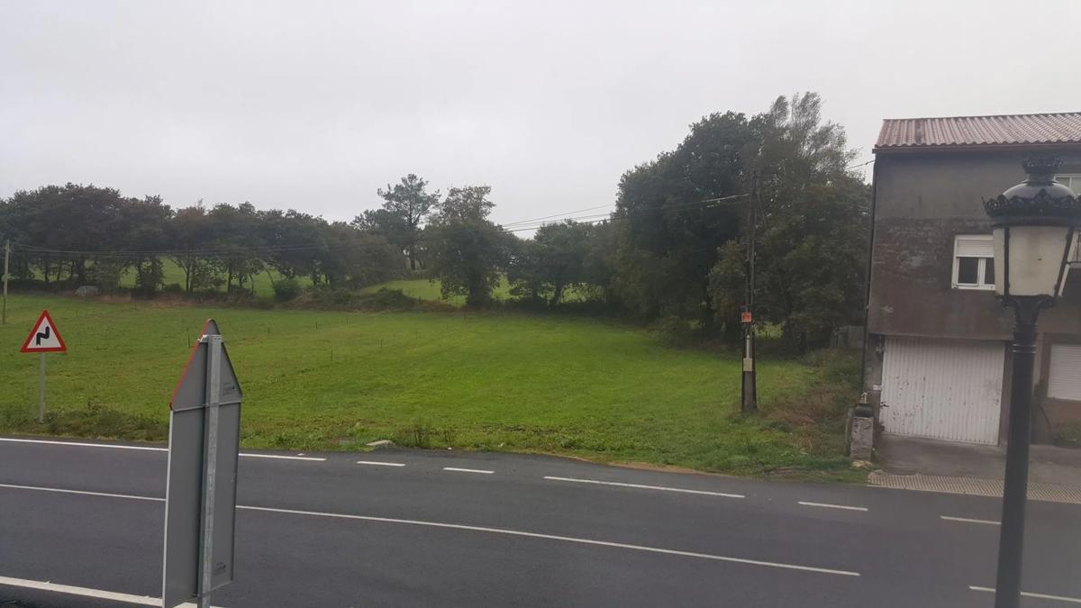 Terreno en venta en Sobrado, A Coruña photo 3
