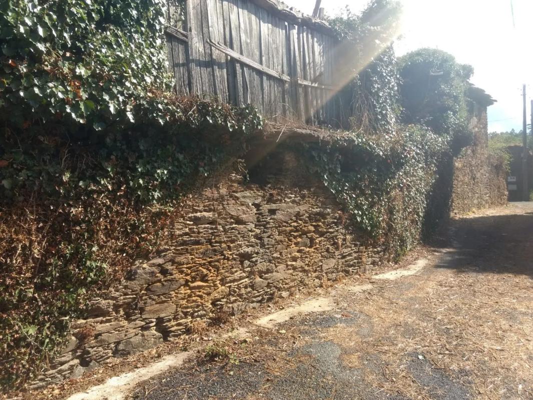 Terreno en venta en Touro, A Coruña photo 5