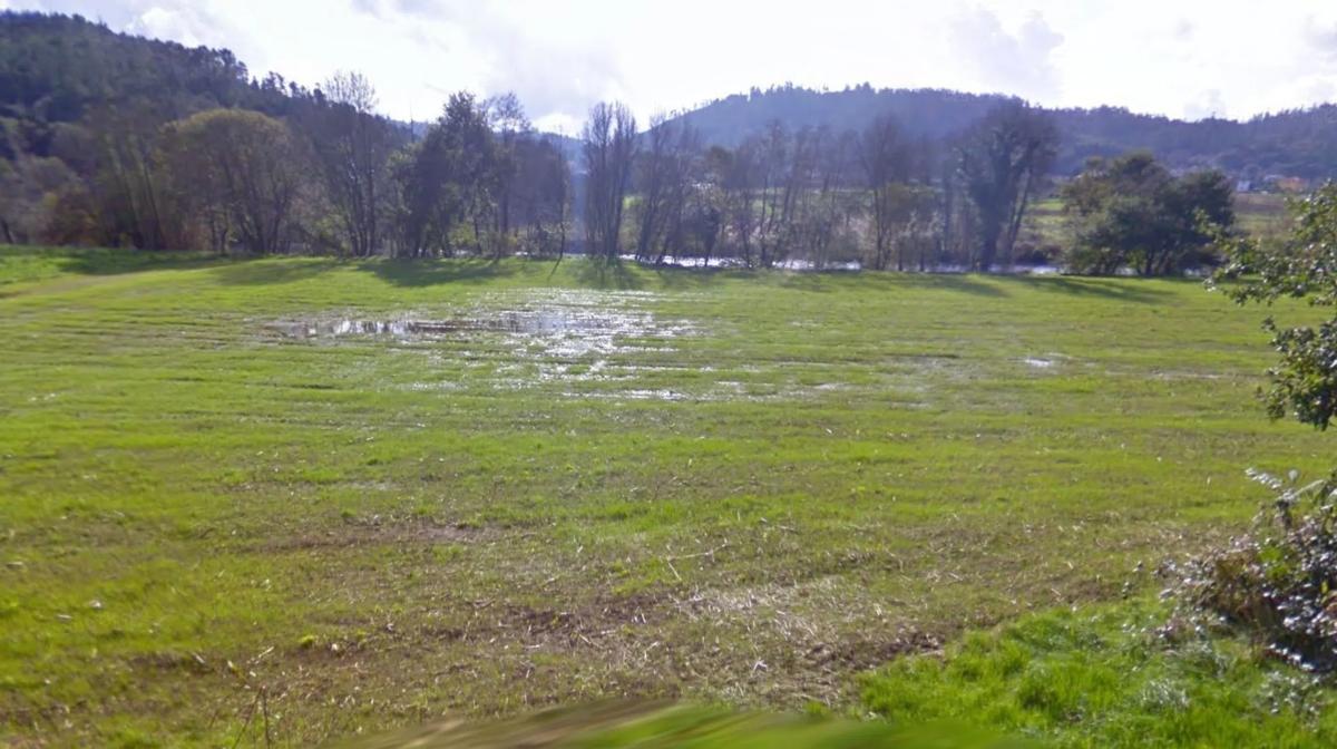 Land for sale in Trace, A Coruña photo 1