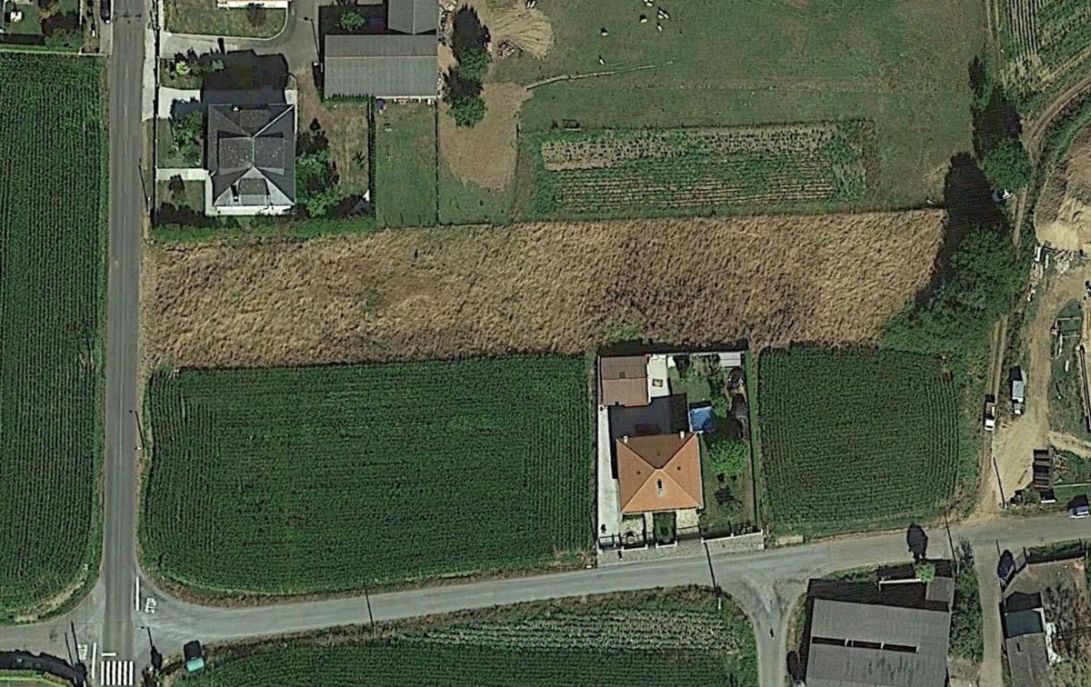 Land for sale in Trace, A Coruña photo 1