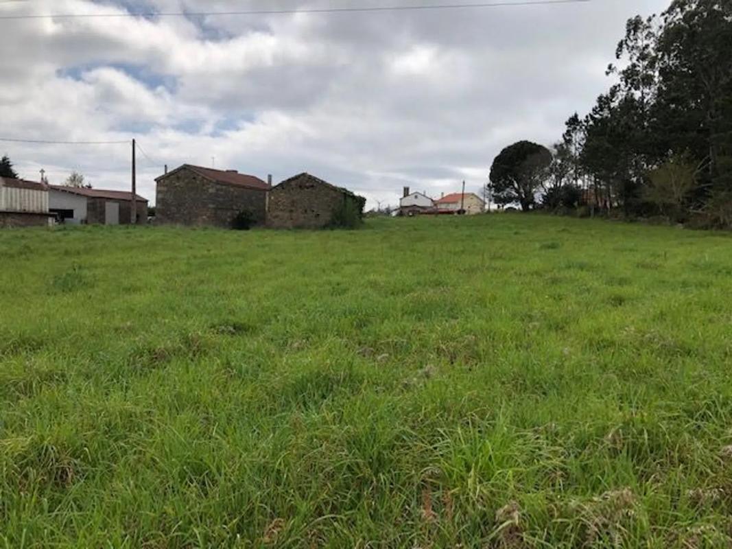 Terreno en venta en Zas, A Coruña photo 3