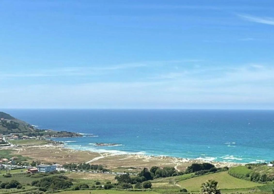 Działka na sprzedaż w Arteixo, A Coruña photo 1