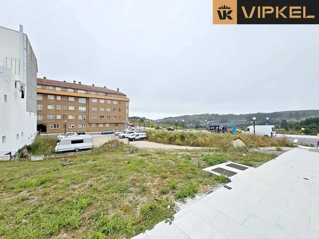 Działka na sprzedaż w Arteixo, A Coruña photo 4