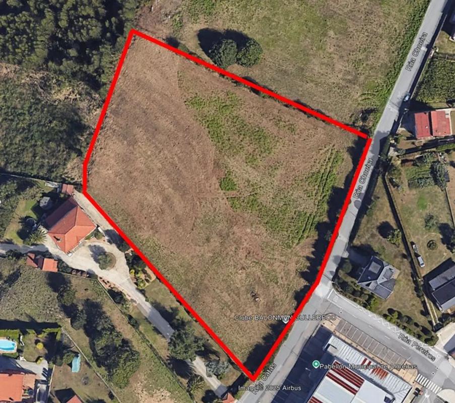 Terreno en venta en Culleredo, A Coruña photo 2