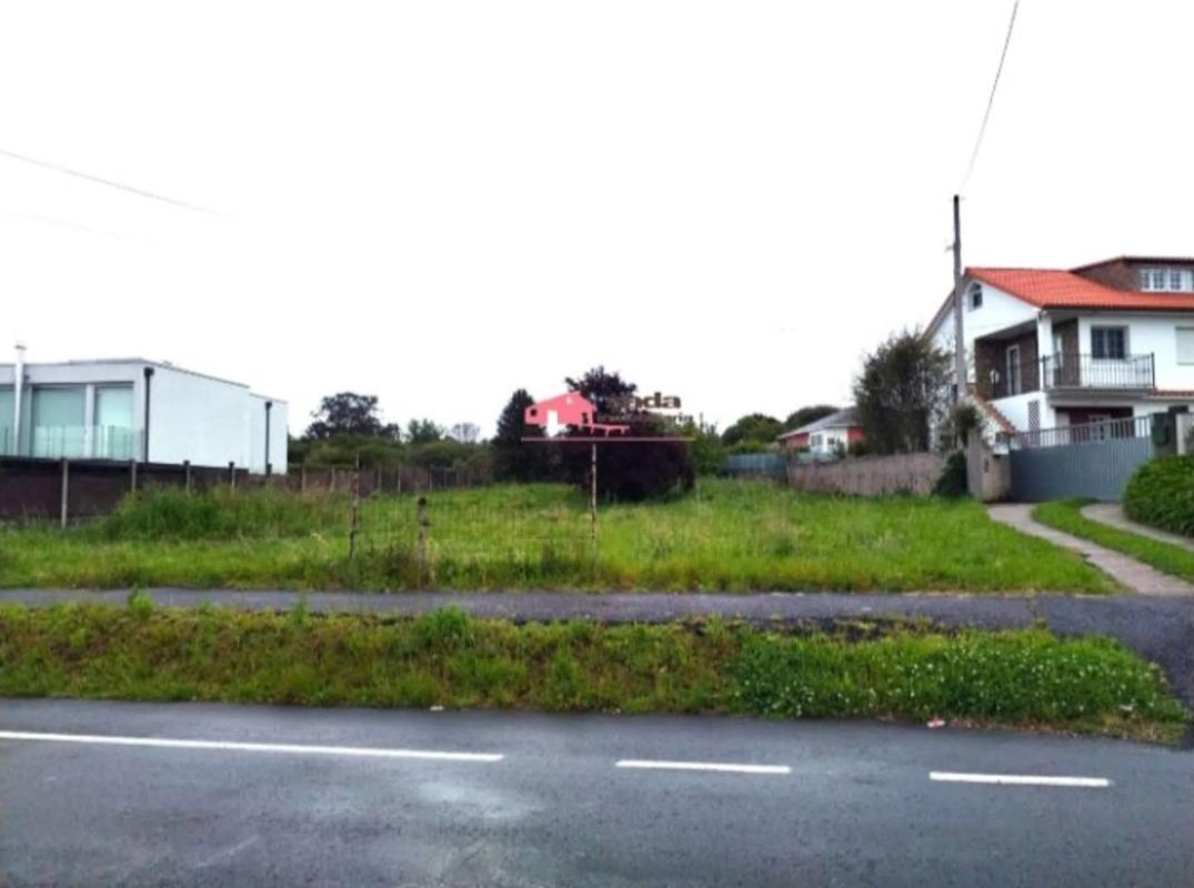 Terreno en venta en Oleiros, A Coruña photo 1