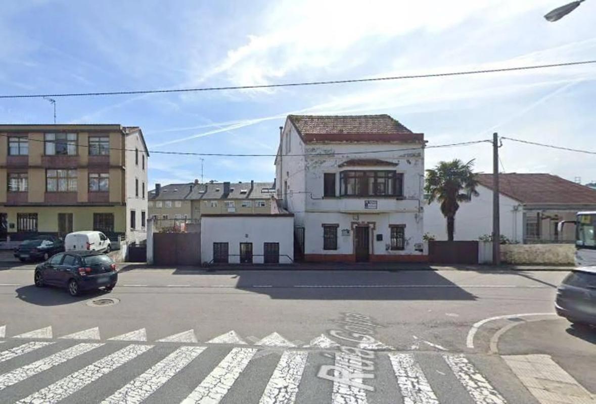 Terreno en venta en Oleiros, A Coruña photo 1