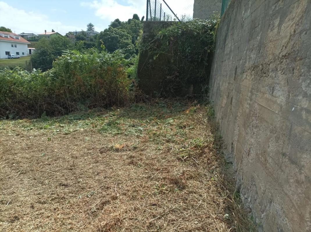 Terreno en venta en Oleiros, A Coruña photo 3