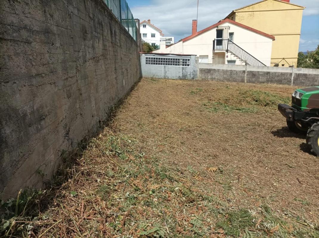 Terreno en venta en Oleiros, A Coruña photo 4