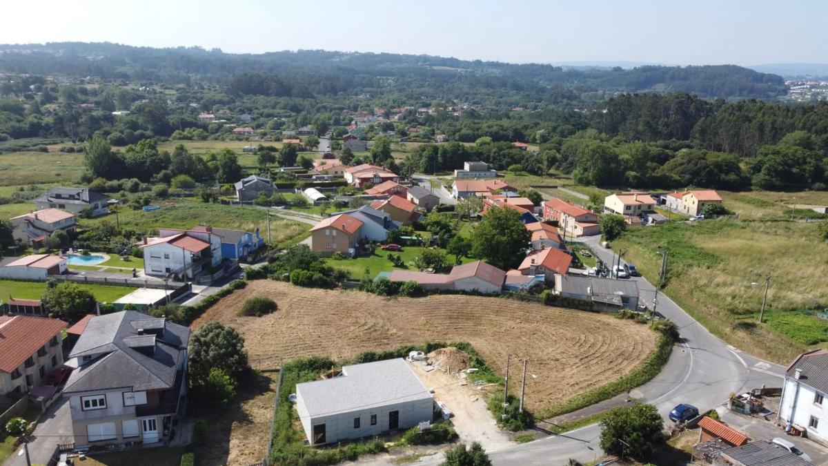 Terreno en venta en Oleiros, A Coruña photo 5