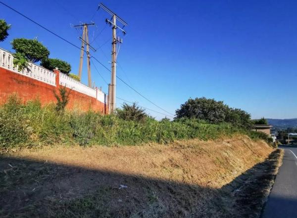 Terreno en avenida Alvedro photo 1