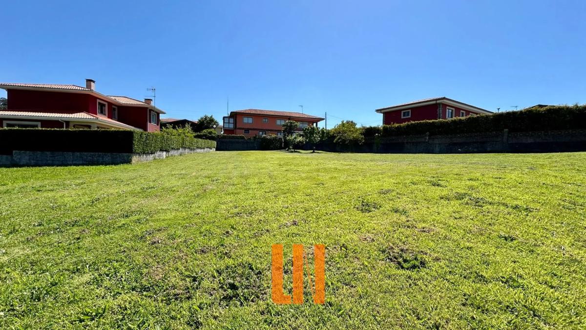 Terreno en venta en Oleiros, A Coruña photo 5