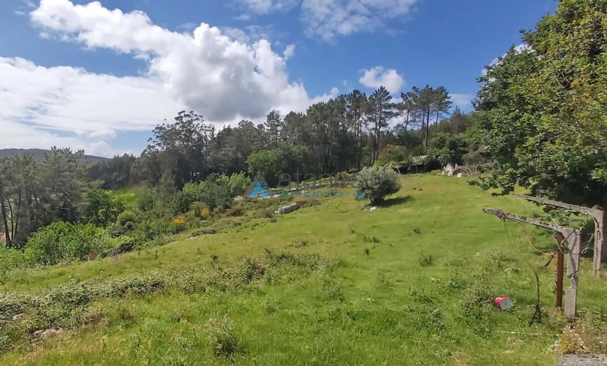 Terreno en venta en Culleredo, A Coruña photo 3
