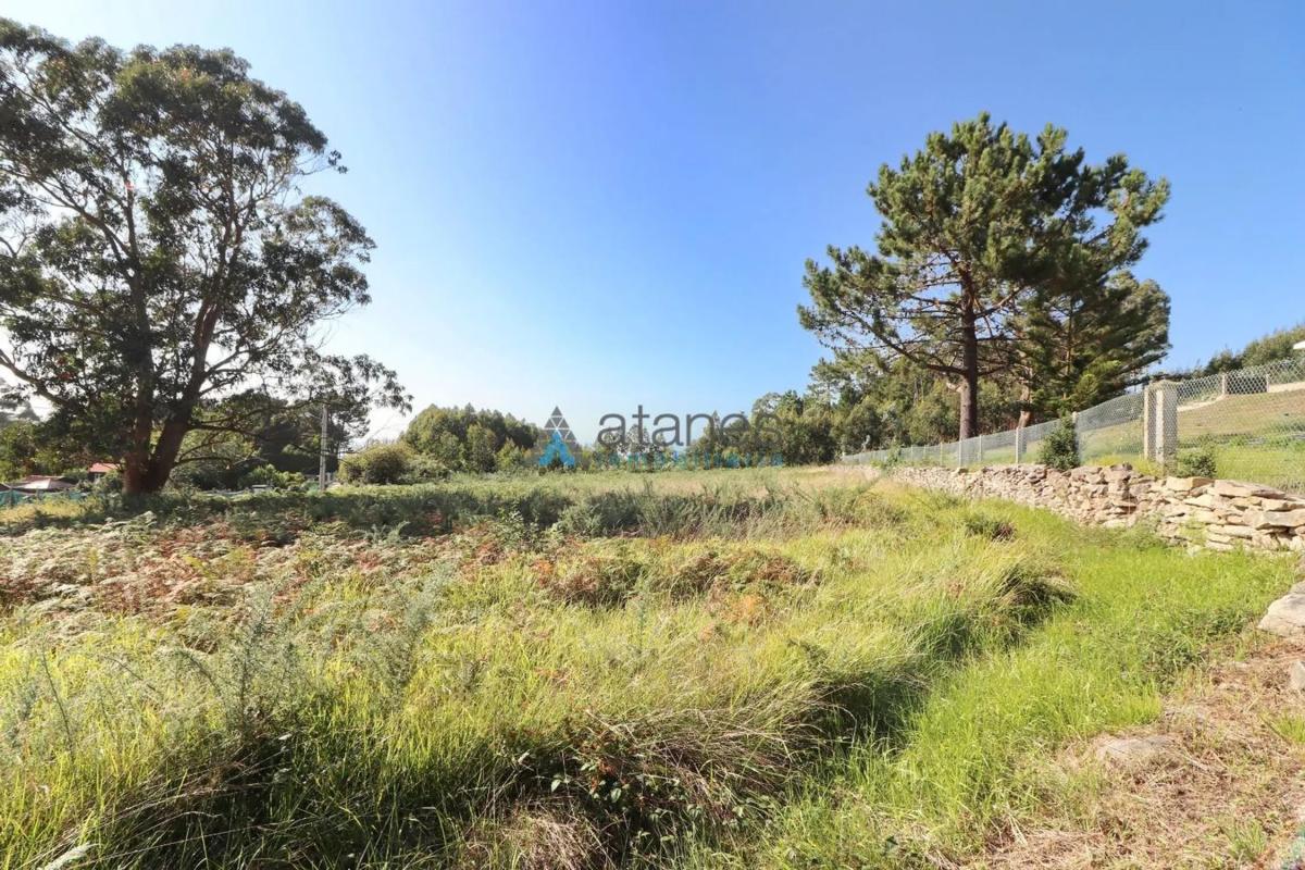 Terreno en venta en Arteixo, A Coruña photo 1