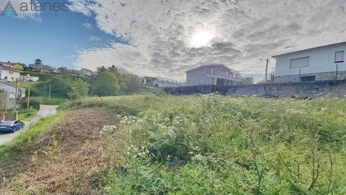 Terreno en venta en Oleiros, A Coruña photo 3