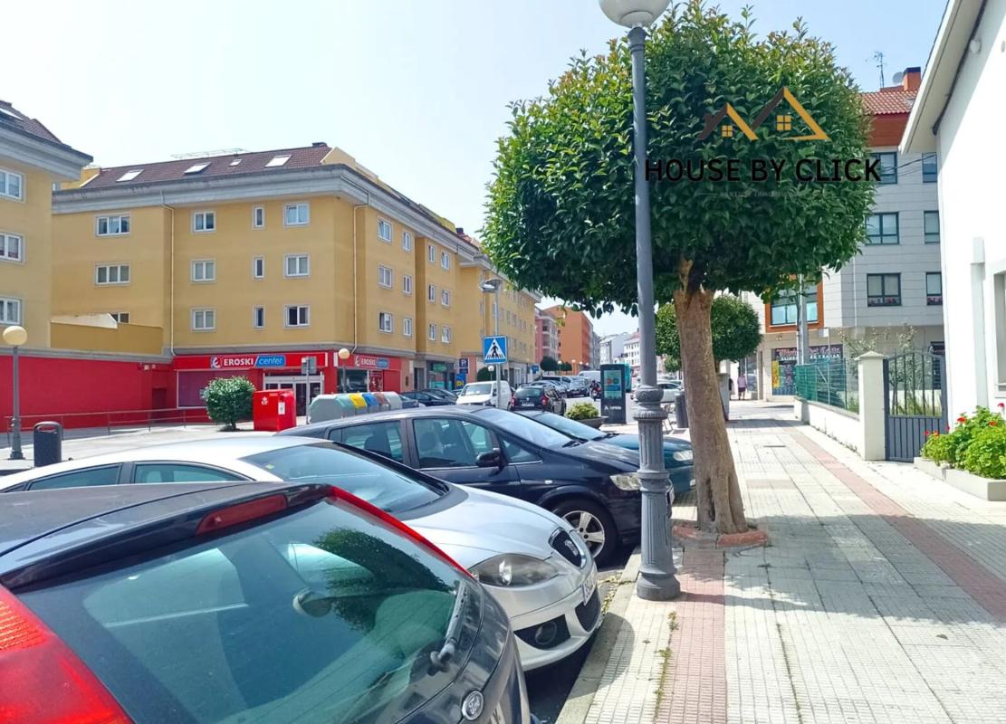Terreno en venta en Arteixo, A Coruña photo 3