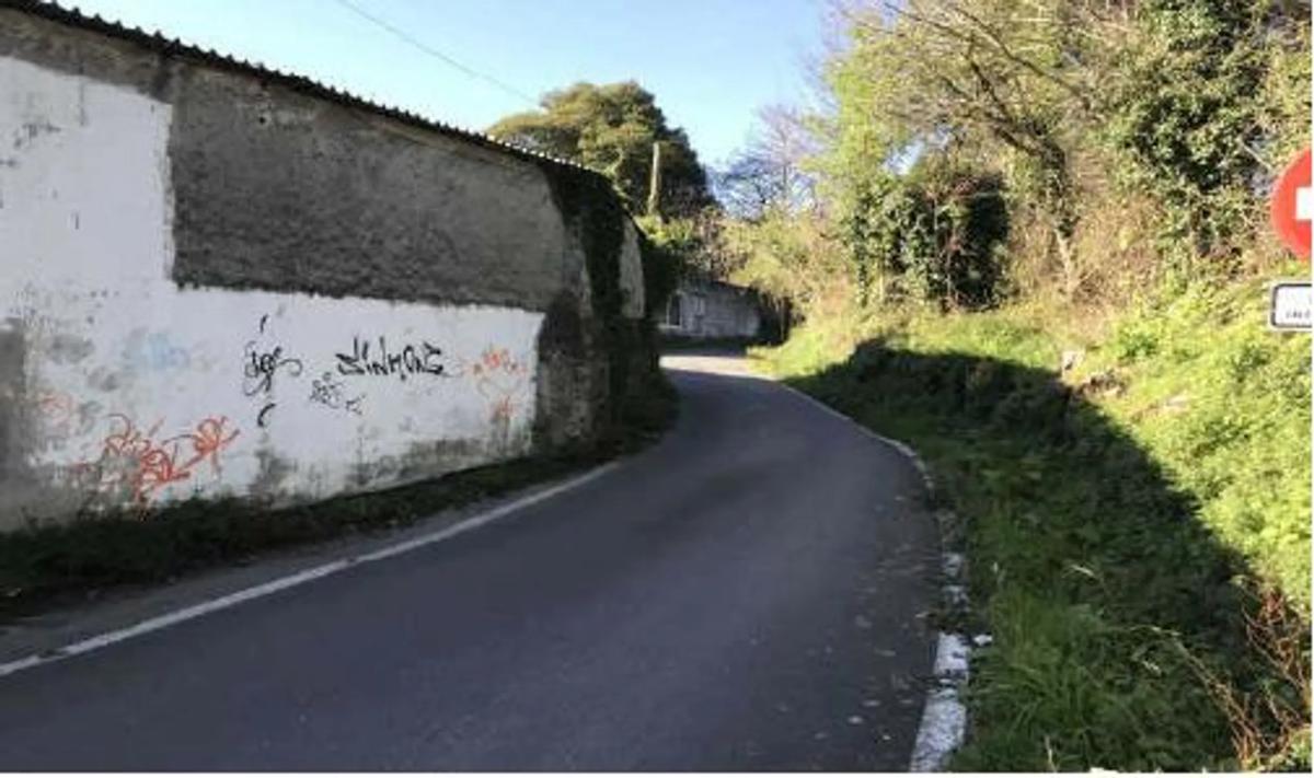 Terreno en venta en Culleredo, A Coruña photo 2