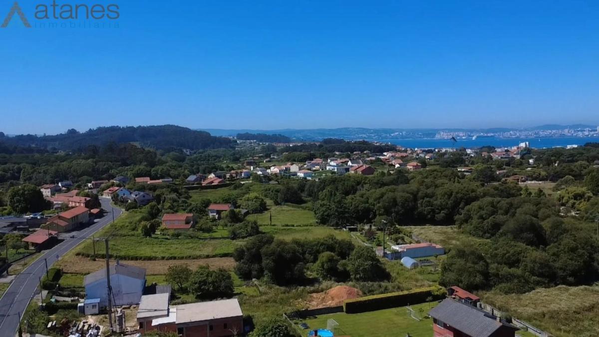 Terreno en venta en Oleiros, A Coruña photo 3