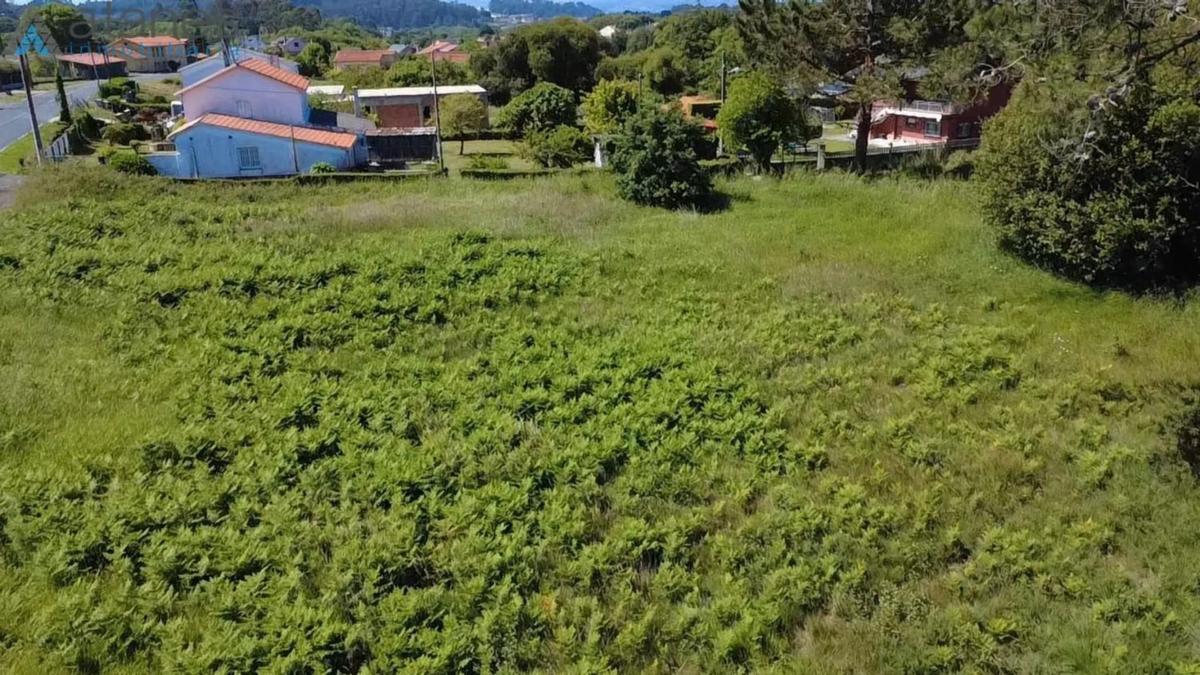 Terreno en venta en Oleiros, A Coruña photo 4