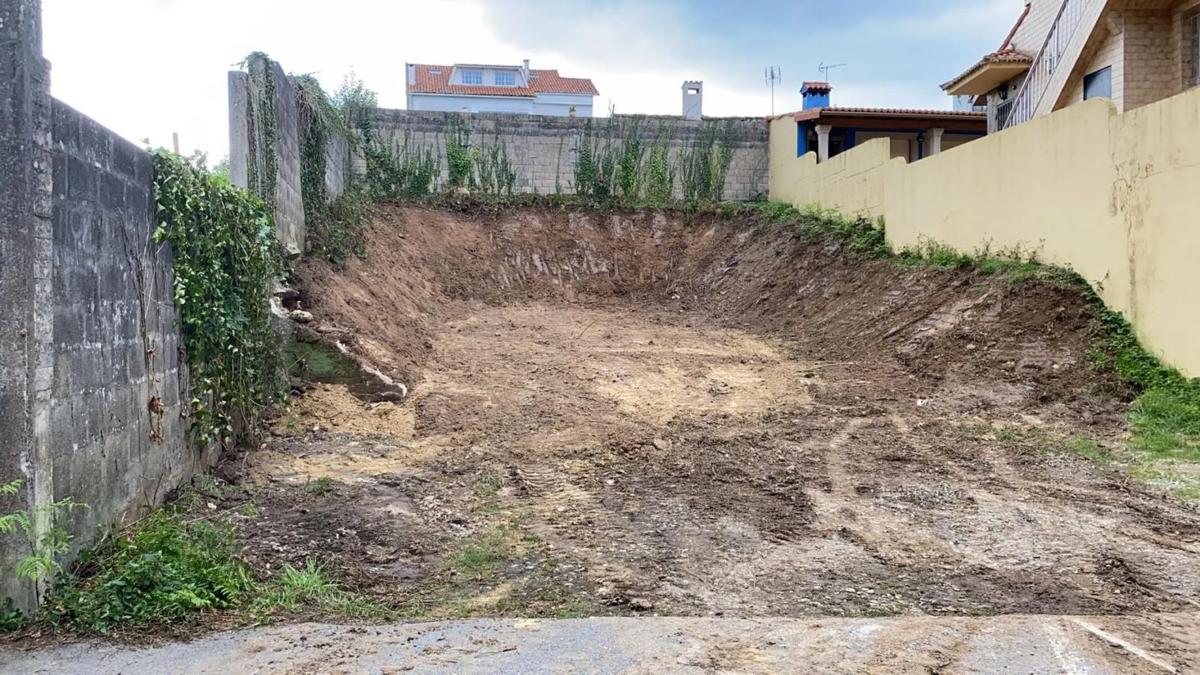Участок земли на продажу в Олейруш, Ла-Коруня photo 3