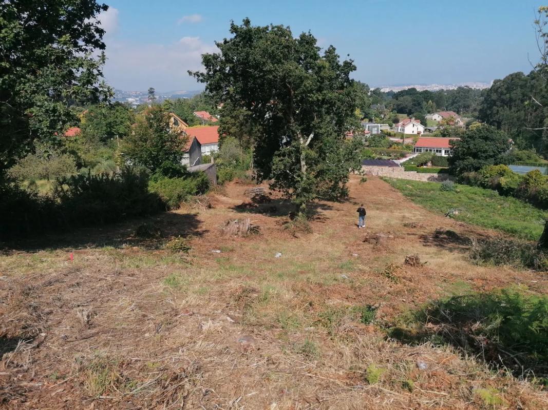 Działka na sprzedaż w Oleiros, A Coruña photo 3