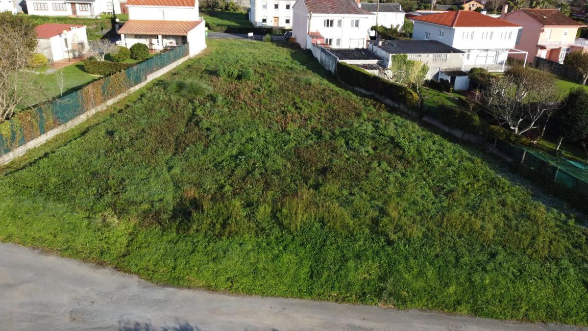 Działka na sprzedaż w Oleiros, A Coruña photo 3