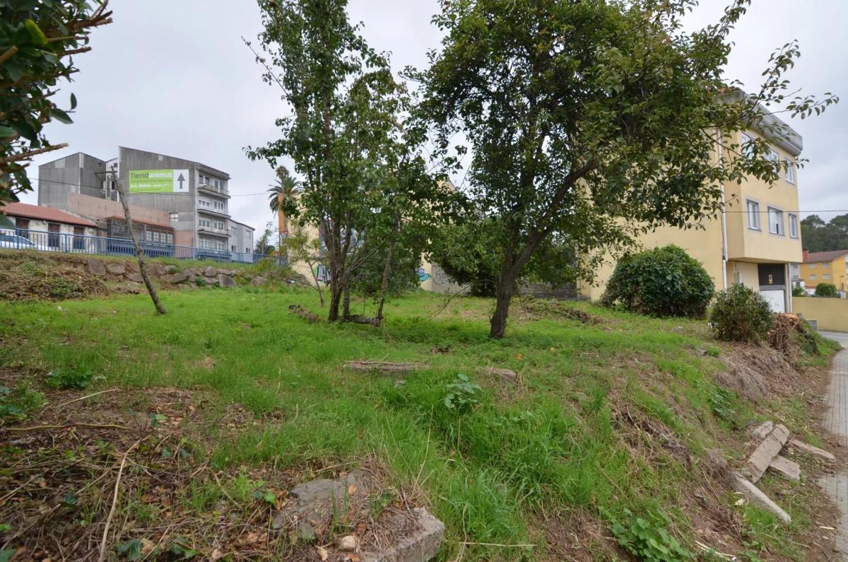 Terreno en venta en Oleiros, A Coruña photo 4