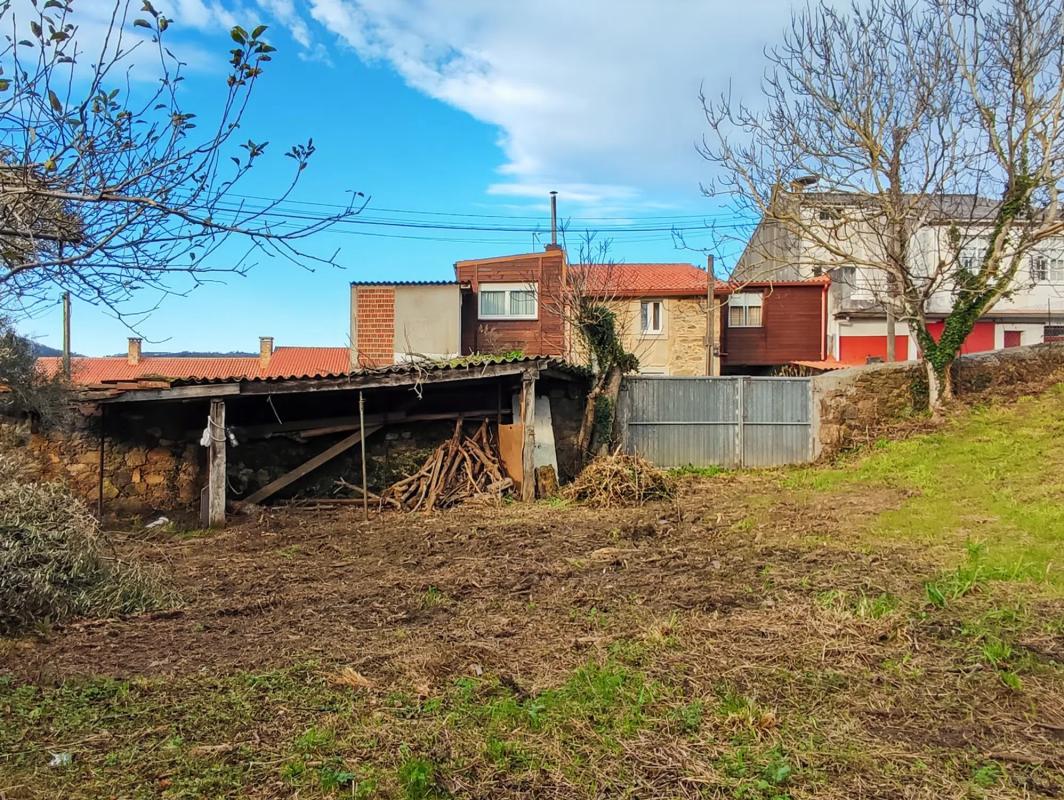 Działka na sprzedaż w Arteixo, A Coruña photo 5