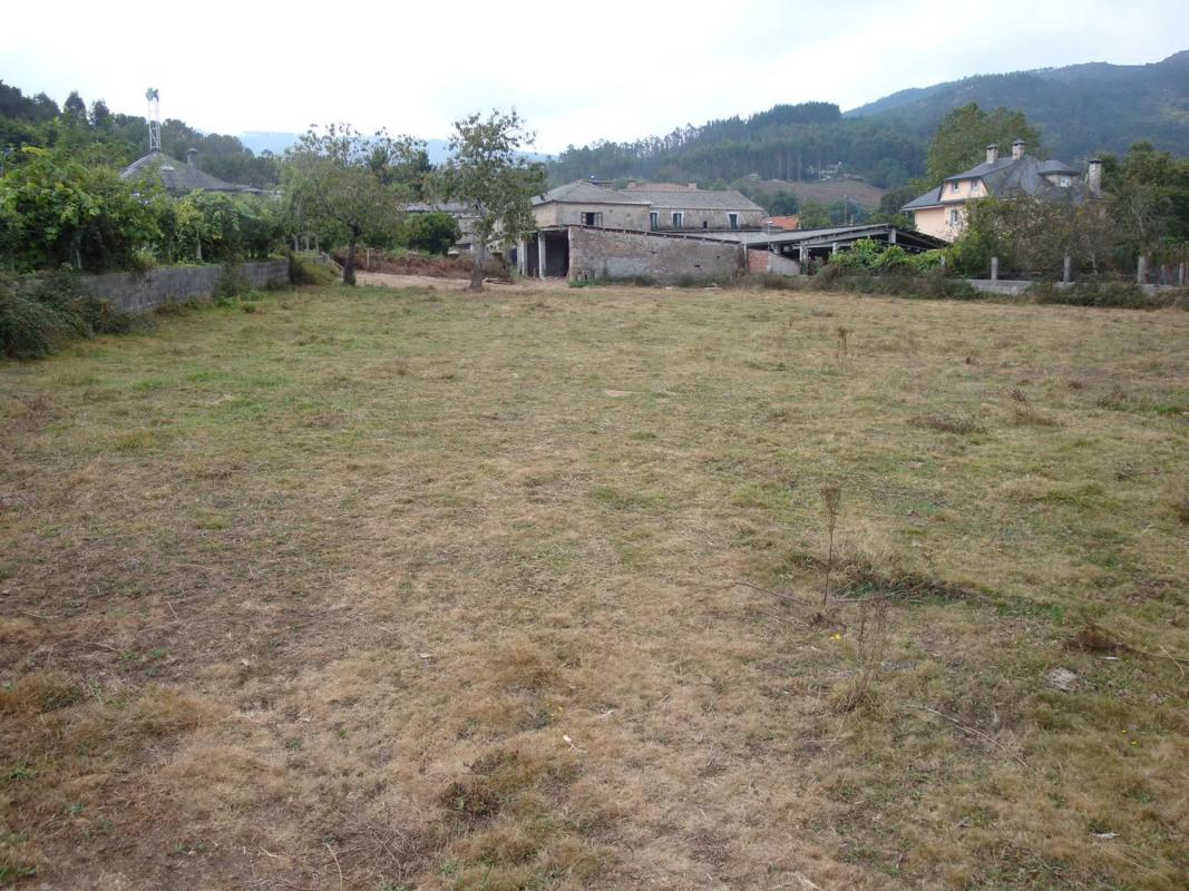 Terreno en venta en Culleredo, A Coruña photo 2